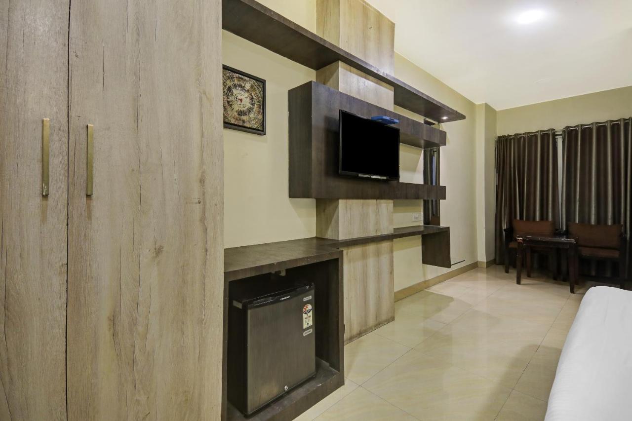 Townhouse Oak Hotel The Sudesh Rāipur Exterior foto